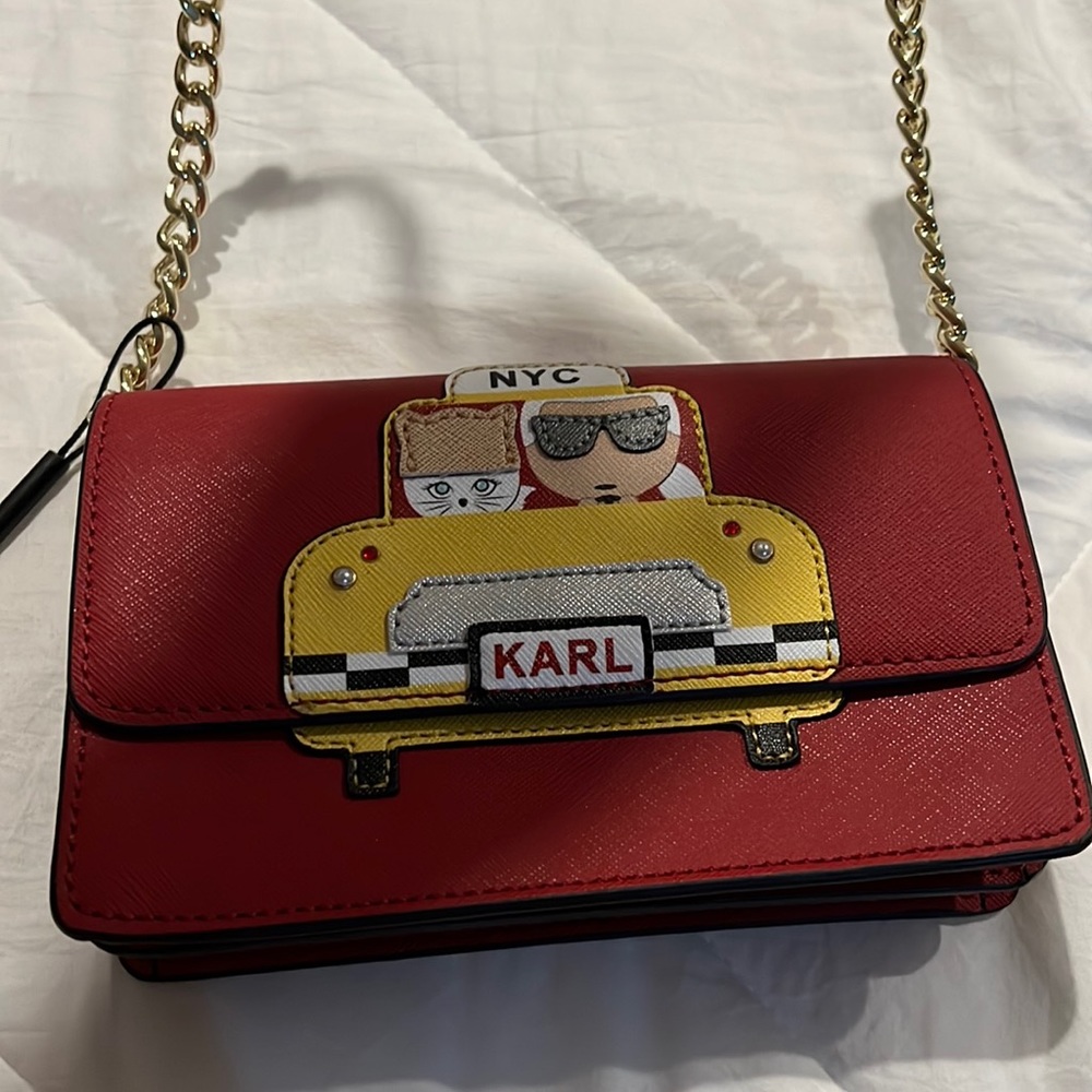 ❤️‍🔥Karlagerfeld❤️‍🔥Brand new cross body bag